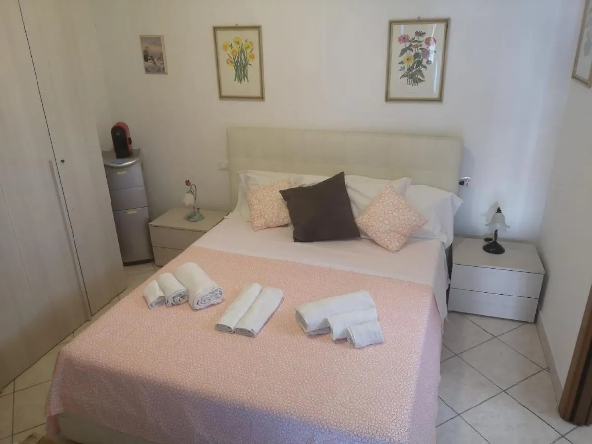 L'Aiuola Hotel Querceta 0*,